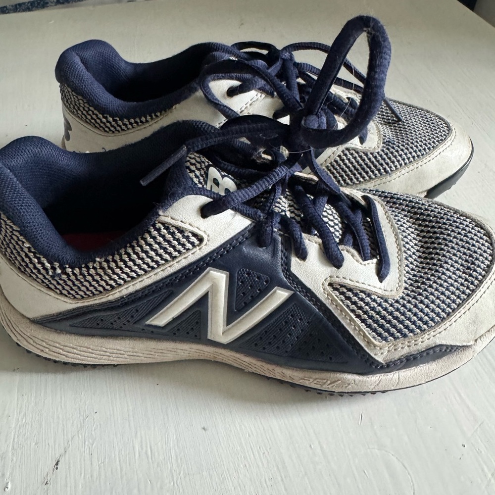 New Balance Navy and Cream Turf Baseball Shoes